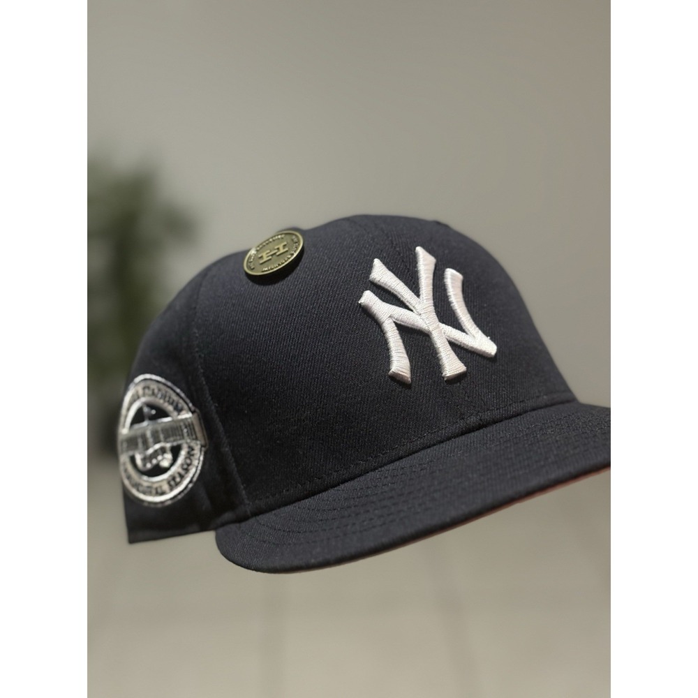 7 1/8 New Era New York Yankees Inaugural Stadium Logo 59Fifty Hatclub Exclusive